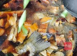 熏鱼红烧肉的做法图解5