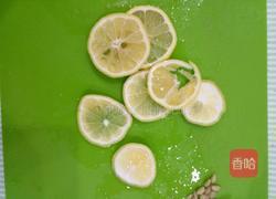 柠檬气泡饮的做法图解2