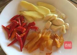 红烧鲈鱼的做法图解2