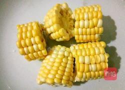 红枣玉米鸡汤的做法图解2