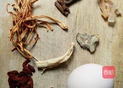 当归炖鸡蛋的做法图解1