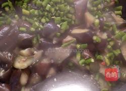 青椒肉末茄子的做法图解4
