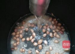 花生大米粥的做法图解2