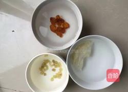 桃胶皂角米红薯燕窝羹的做法图解2
