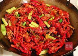 （麻辣油闷大虾）的做法图解12