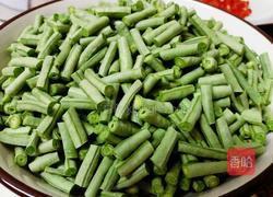 肉沫豇豆的做法图解2