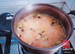 芹菜香菇虾米粥的做法图解1