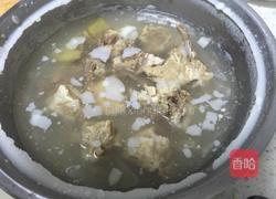 青菜排骨汤的做法图解3