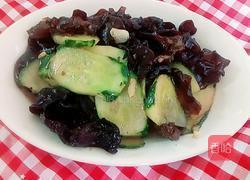 木耳炒青瓜的做法图解6