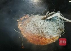 咸鱼肉末粉丝煲的做法图解7
