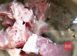 太子参猪骨汤的做法图解2