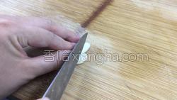 蒜香锡纸烤土豆的做法图解1