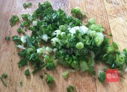 香葱瘦肉馄饨的做法图解2