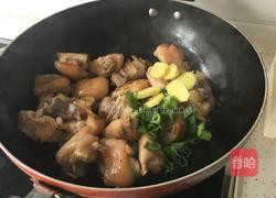 花生焖猪蹄的做法图解5