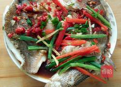 清蒸剁椒鲈鱼的做法图解8