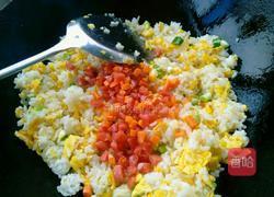 扬州炒饭的做法图解10