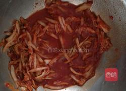 泡菜饼的做法图解2