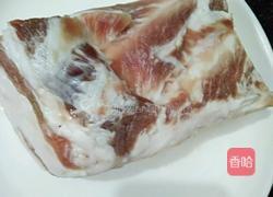 红烧肉炖土豆的做法图解1