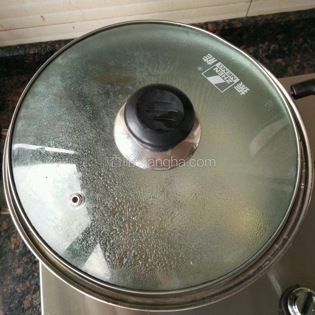 中火炖十分钟