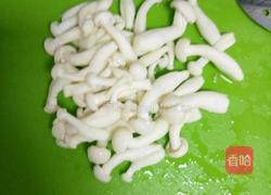 白玉菇炒牛柳的做法图解2