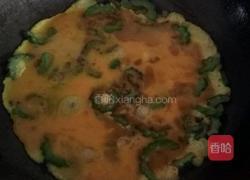 苦瓜酿鸡蛋的做法图解4
