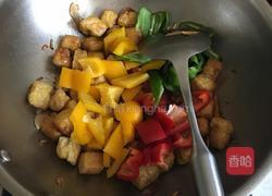 彩椒留豆腐泡的做法图解8