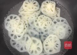 剁椒藕片的做法图解2