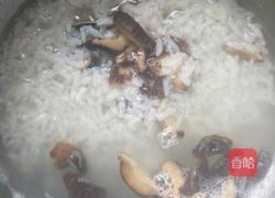 香菇瘦肉粥的做法图解6
