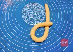 小辫子牛奶面包的做法图解4