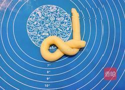 小辫子牛奶面包的做法图解5