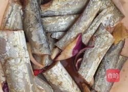 煎带鱼段的做法图解3