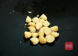 火焙小土豆的做法图解3