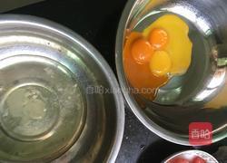 8寸戚风蛋糕的做法图解1