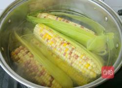 煮玉米的做法图解3