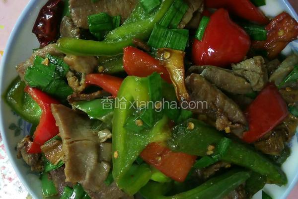 红绿椒炒腊肉