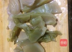 银耳苦瓜咸菜瘦肉汤的做法图解4