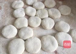 猪肉大葱馅饼的做法图解6