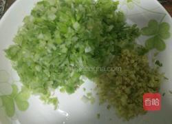 香菇猪肉馅包子的做法图解5