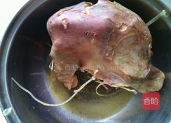 猪肚炖鸡的做法图解1