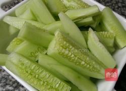 红烧黄瓜的做法图解1