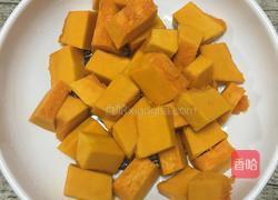 五香腊肉烩南瓜的做法图解3