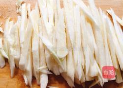 肉丝炒茭白丝的做法图解2