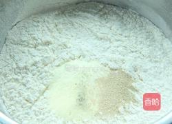 迷你披萨，一口一个真过瘾的做法图解3