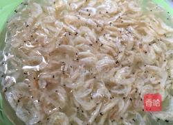 蚝油杭椒拌虾皮的做法图解5