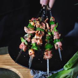 超好吃的烤肉配方 青椒烤羊肉/小羊排的做法[图]