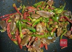 彩椒爆鸭胗的做法图解12