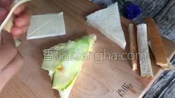 奶酪黄瓜三明治的做法图解7