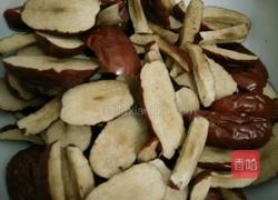 红糖姜枣茶的做法图解1