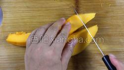 木瓜鲩鱼尾汤的做法图解2