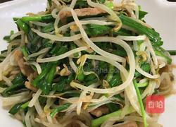 豆芽炒韭菜的做法图解1